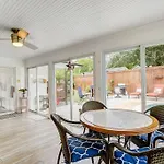 Poolside With Fire Pit Fun And King Holiday home