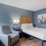 Extended America - - Airport Hotel