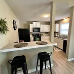Holiday home Your Cozy Retreat In Charlotte