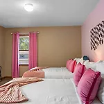 4bd Contemporary With Bbq, Game *