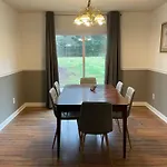 Holiday home Haven - Uptown/airport Corridor