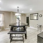 Charlotte Home With Yard - Near Spectrum Center!