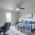 Serene Getaway With Patio In Pineville