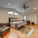 Modern With Yard 3 Mi To Uptown Charlotte! Charlotte