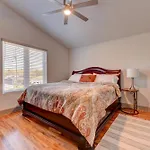 Modern With Yard 3 Mi To Uptown Charlotte! Charlotte
