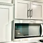 Spacious 4-bedroom House,6beds With Office Space * Charlotte