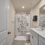 Beautifull House Near Airport Holiday home *