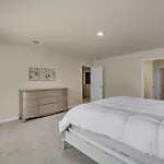 Holiday home Beautifull House Near Airport Charlotte