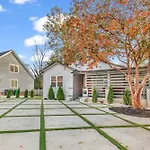 Charlotte Spacious Home