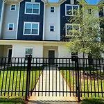 Holiday home Brand New Build 10 Min- Uptown Charlotte