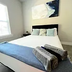 Brand New Build 10 Min- Uptown *
