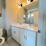 Brand New Build 10 Min- Uptown * Charlotte