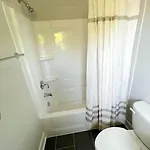 Brand New Build 10 Min- Uptown * Charlotte