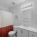 Cozy 4br Near Uptown -king Bed- Jacuzzi * Charlotte