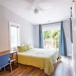 Urban Nest Holiday home