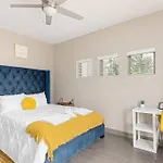 2ba/2br Uptown Loft 5 Mins To Panthers Stadium_319 Apartment