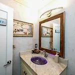 Holiday home 3br Escape Pool Hot Tub Theater *