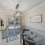 Holiday home Golf Oasis Modern Townhome! *