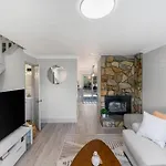 Golf Oasis Modern Townhome!