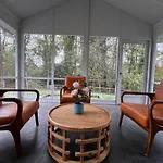 5 Bedrooms 7 Beds Luxury Farmhouse Fenced Yard Pets Ok
