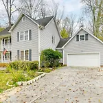 10 Mi To Dtwn Family-Friendly Charlotte Home