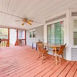 10 Mi To Dtwn Family-Friendly Charlotte Home