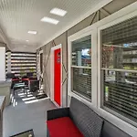 Holiday home Retreat: Luxury 4br Heaven Charlotte