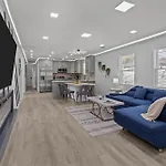 Retreat: Luxury 4br Heaven Holiday home *