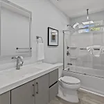 Retreat: Luxury 4br Heaven