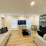 Flexis Living Holiday home *