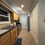3 Bedroom Townhouse-max 8 Guests Charlotte