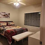 Apartment Movie Themed Family Get-a-way! Sleeps 7 Popcorn, Snacks, And Drinks, Included - Pools Are Still Open! *