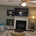 Home Close To Charlotte Uptown & Airport