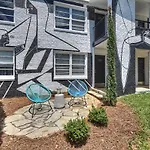 Holiday home Relax And Recharge In Myers Park *