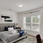 Stylish Two Story Close To South End And Uptown Holiday home