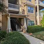 Movie Themed Family Get-A-Way! Sleeps 7 Popcorn, Snacks, And Drinks, Included - Pools Are Still Open!