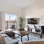 Apartment Cozy Charm - Spacious, Parking, Balcony, Gym *