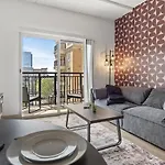 Carolina Cove - Free Parking, Spacious, Views Apartment Charlotte