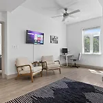 Apartment Carolina Cove - Free Parking, Spacious, Views Charlotte