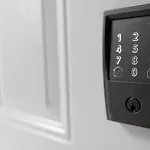 Cozy City Charm - Spacious, Parking, Balcony, Gym