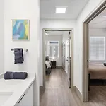 Bright Uptown Bliss - Free Parking, Walkable, Views