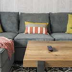 Urban Retreat - Free Parking, Wifi, Walk To Stadium Apartment Charlotte