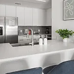 Urban Retreat - Free Parking, Wifi, Walk To Stadium Apartment