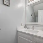 Long Special Cozy Near Uptown *