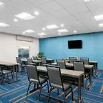 Hampton Inn & Suites Charlotte-Airport