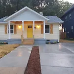 1 Bedroom Pina Pecan House By Palace Of Nobles Charlotte