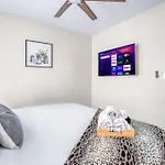3 Lux King Beds O Game Rm O Fenced Backyard Escape Charlotte