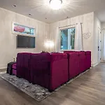 Pooltable-15 Mins To Uptown & Dt-king Bed! * Charlotte