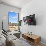 Luxurious King 2Br Suite In South End Charlotte!