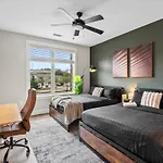 Luxurious King 3br In Waverly Charlotte! * Charlotte